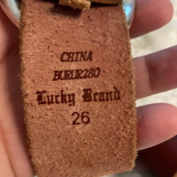 Lucky Brand Brown &Black Leather Belt with Distressed Finish and silver buckle - Picture 3 of 12